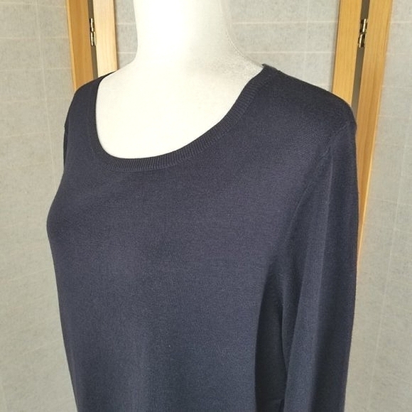 Navy Blue Silk Blend Tunic Sweater Mixed Media Size Large Long Sleeves - Picture 8 of 12